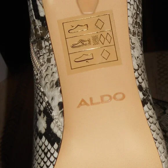 NEW Aldo metallic snakeskin nude knee high boots, size 7.5 - Picture 7 of 7
